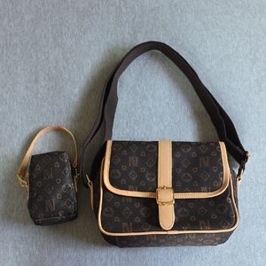 Tarte Black and Tan Crossbody Bag Set